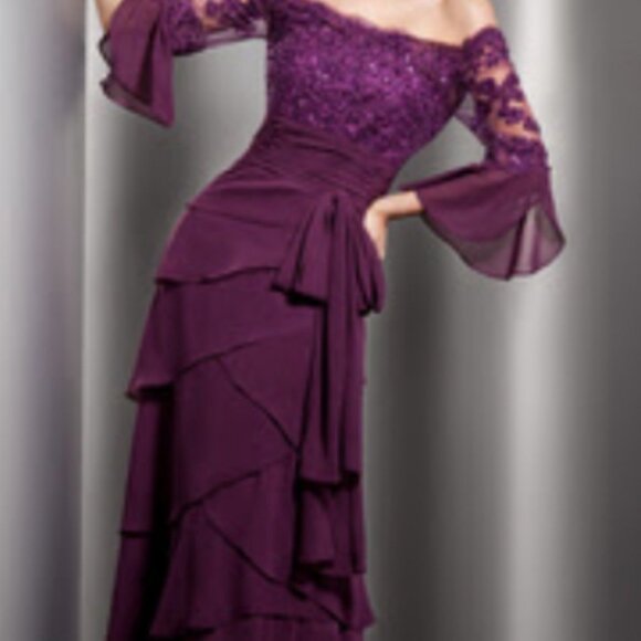 Deep Purple/Grape Formal Dress - Picture 1 of 3